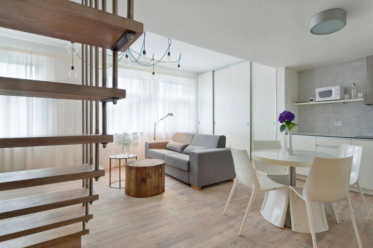 Holeckova Apartments Praag Buitenkant foto