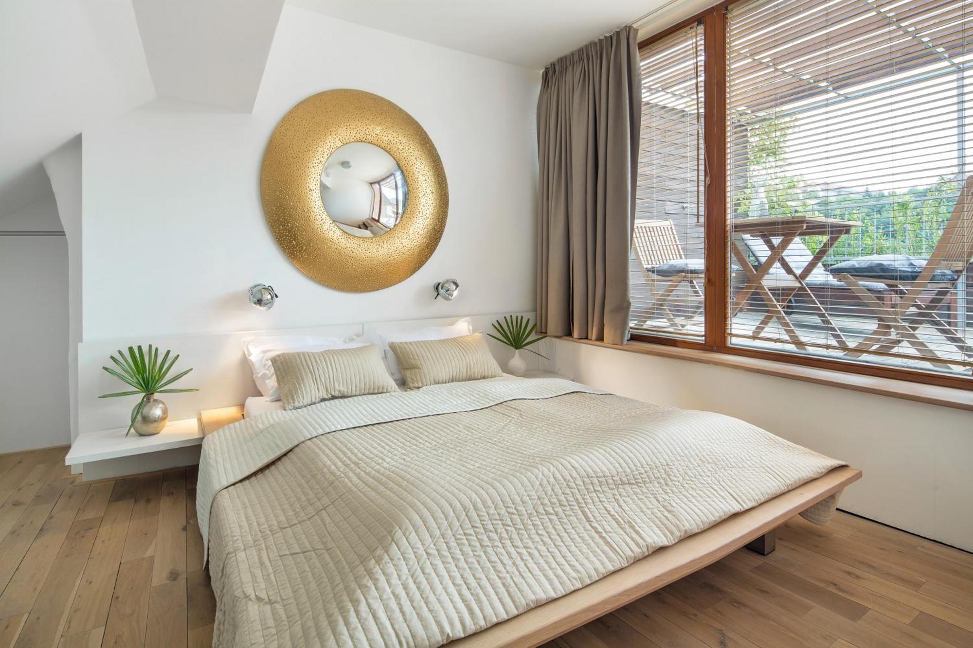 Holeckova Apartments Praag Buitenkant foto